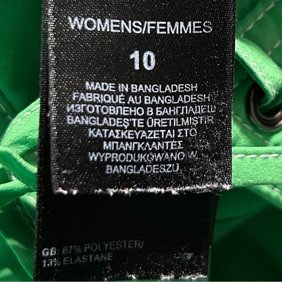 THE NORTH FACE Green Womens Board Shorts sz 10 Hook & Loop Fly Pockets Stretchy - Picture 13 of 14